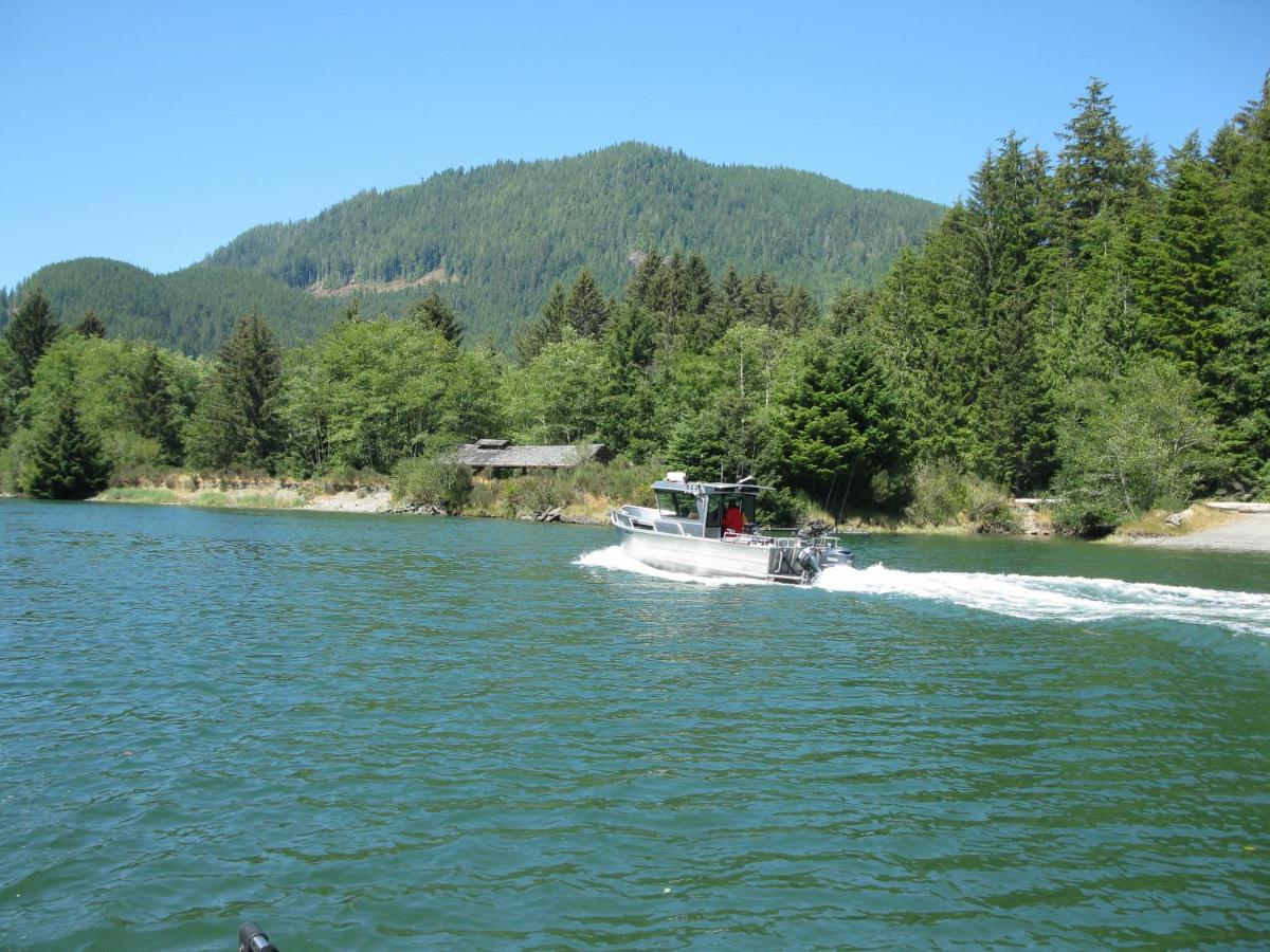 Villa A Shack In The Woods Port Renfrew Exterior foto