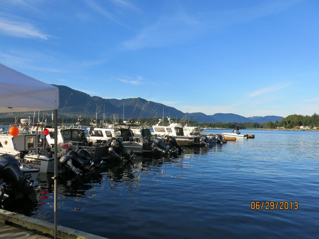 Villa A Shack In The Woods Port Renfrew Exterior foto